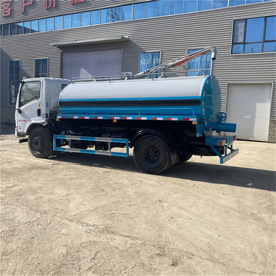 東風(fēng)吸糞車與吸污車 城市環(huán)衛(wèi)的得力助手